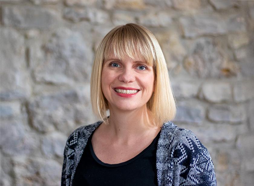 Dr. Kristin Wenzel